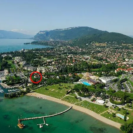 La Du Petit Port - & Aix-les-Bains
