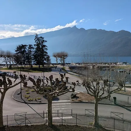 La Du Petit Port - & Apartment Aix-les-Bains